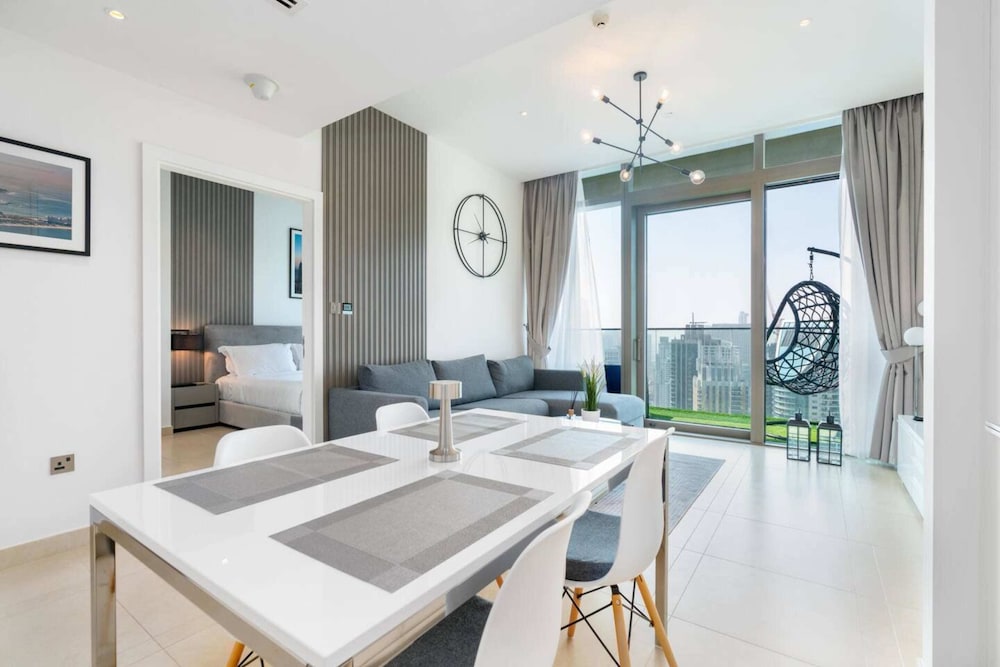Stunning 1BD Apartment 15mins to Marina Promenade!
