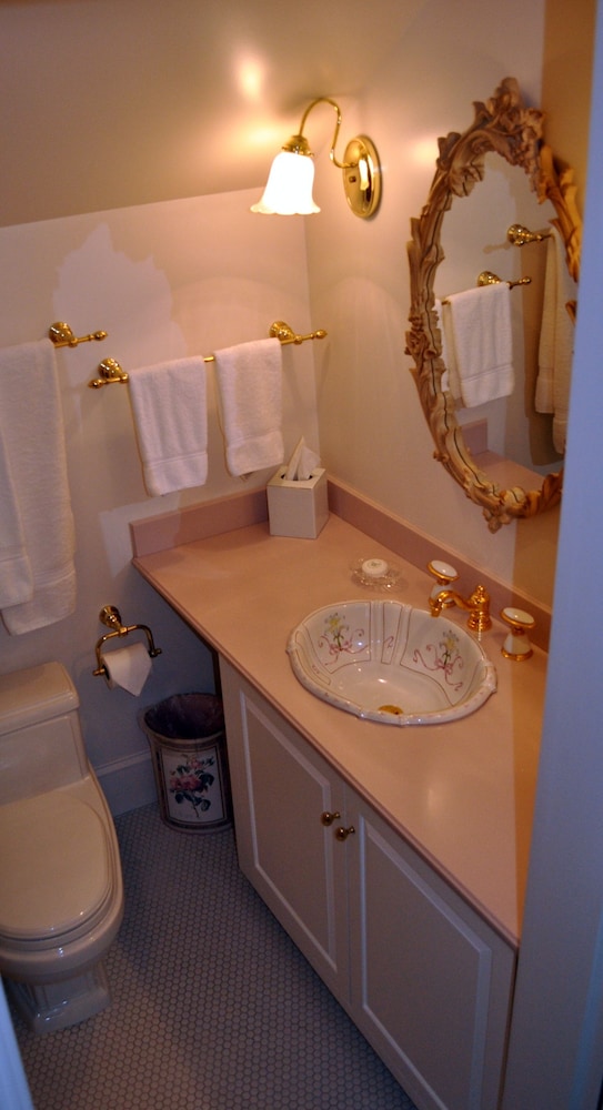 Bar Harbor Vacations - Stone Throw Cottage - Property Image 39