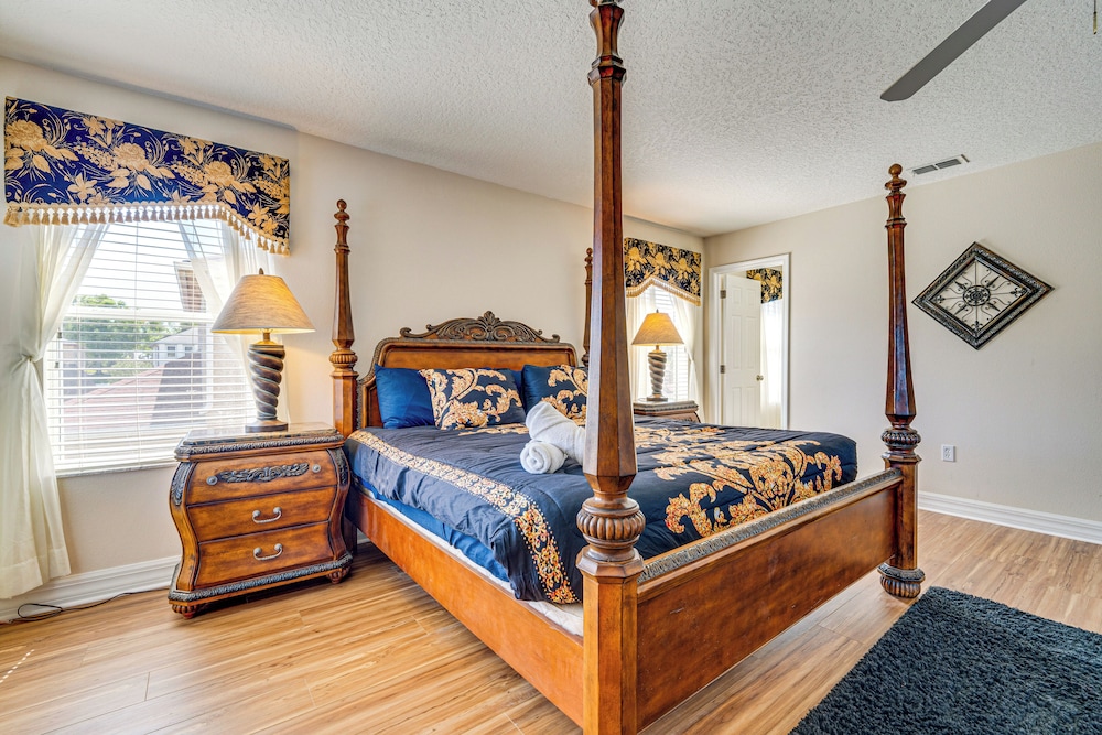 Lanai & Game Room: Vacation Home in Davenport!