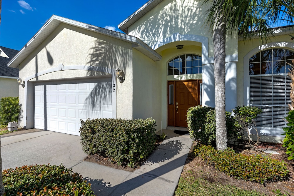 Hills Bay Retreat - Image 4