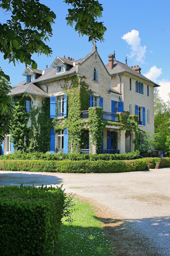 Le Pavillon de St. Agnan