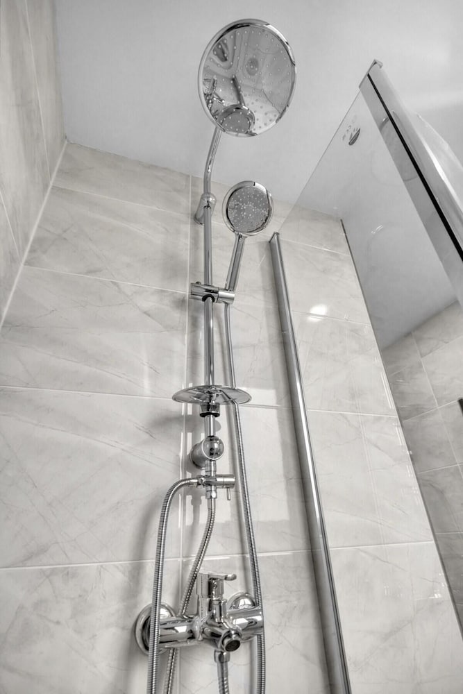 Immaculate Luxury Studio in London