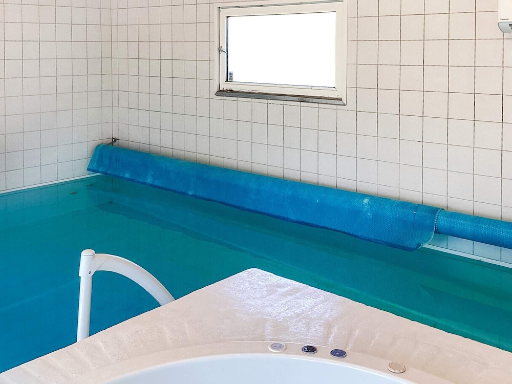 4 Star Holiday Home in Vaeggerlose