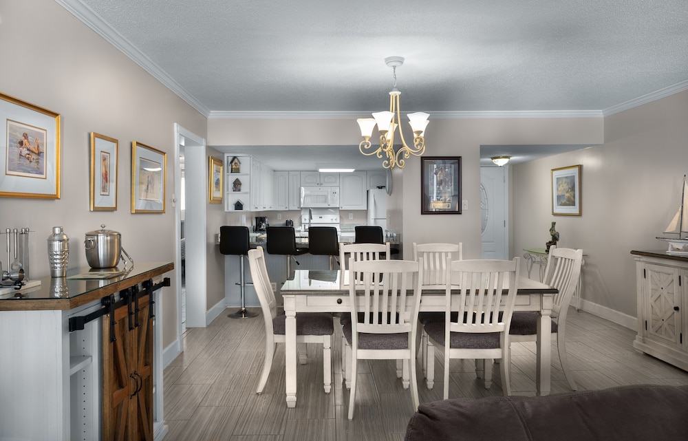 Brigadune 12f 3 Bedroom Condo