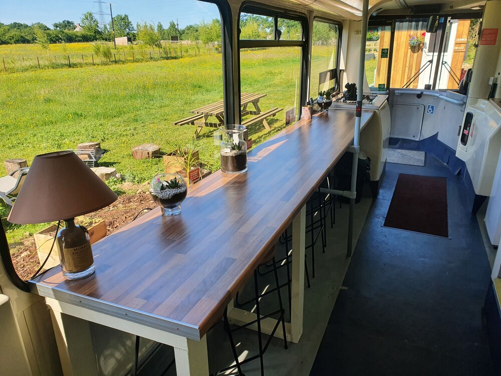 Double Decker Bus on an Alpaca Farm Sleeps 8 view 3