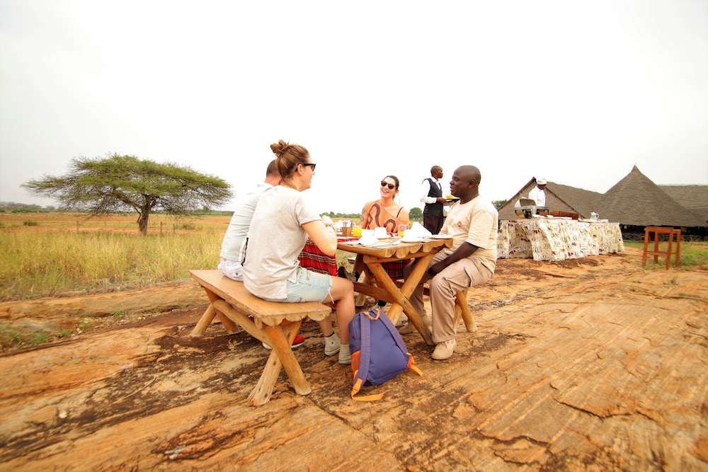 Voi Wildlife Lodge
