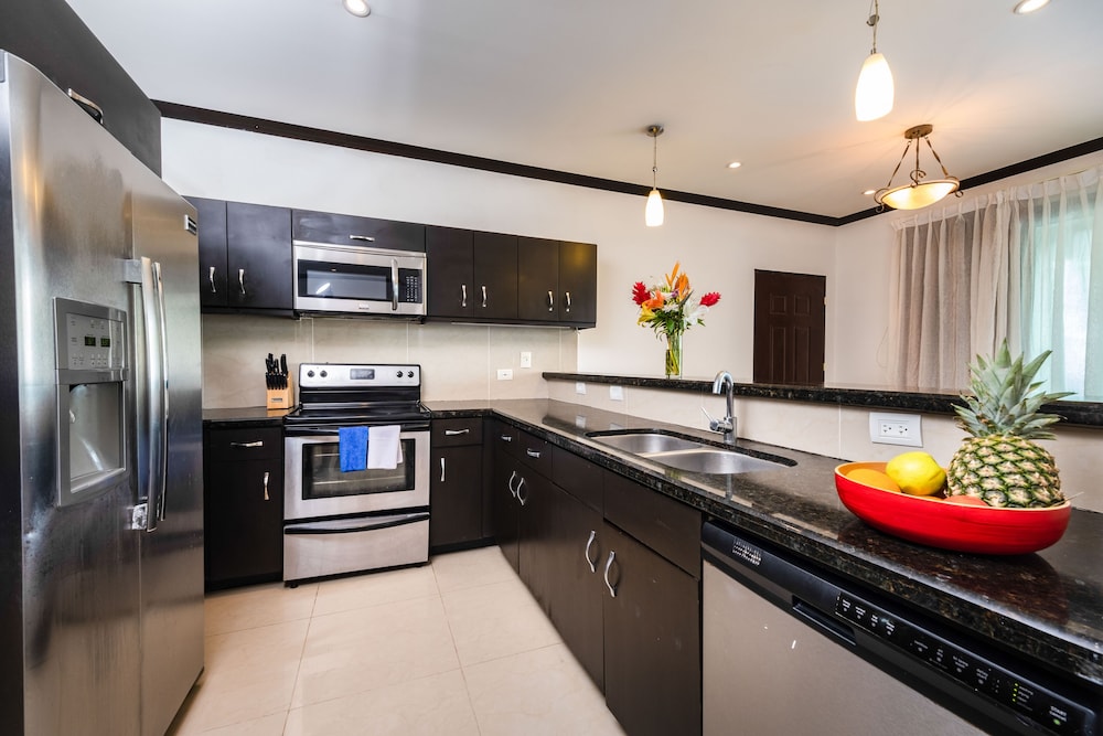 Best in Jaco Diamante del Sol Condos