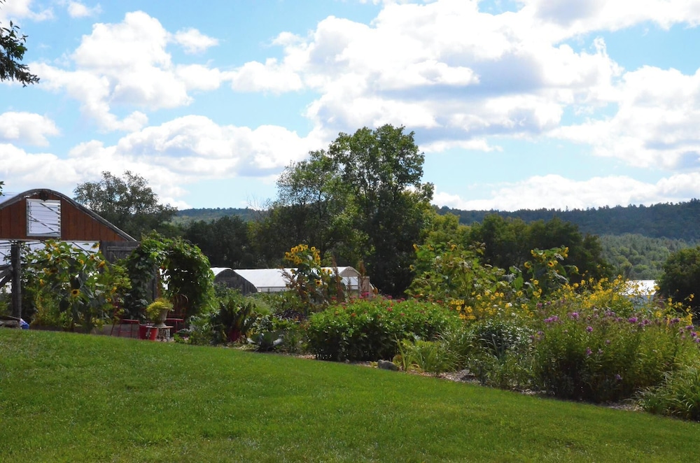 Inn at Valley Farms