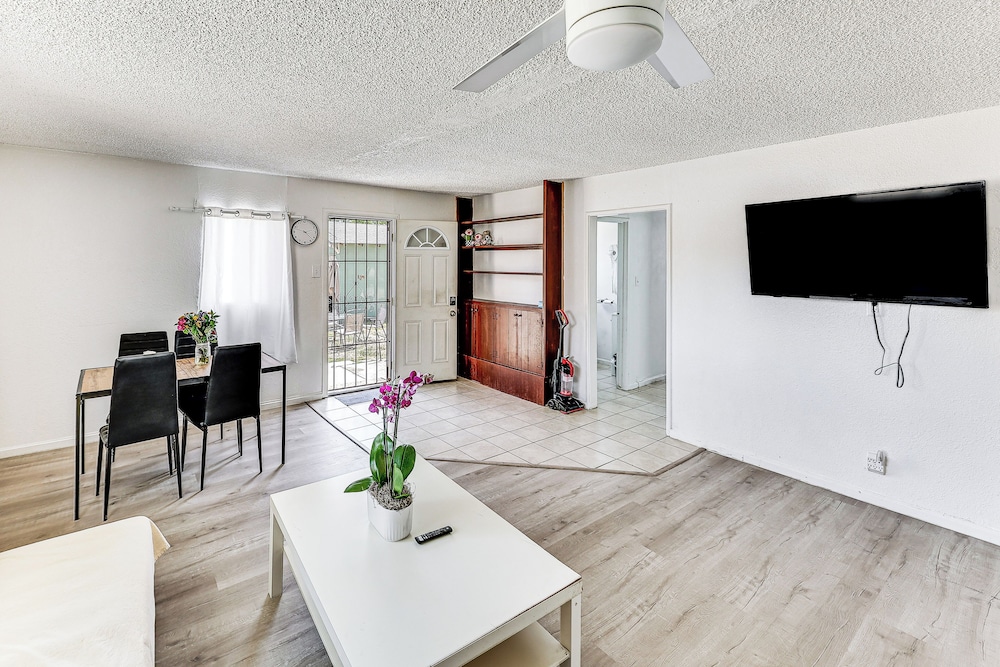 Hike, Shop & Explore: Cozy Home w/ Yard in Ontario