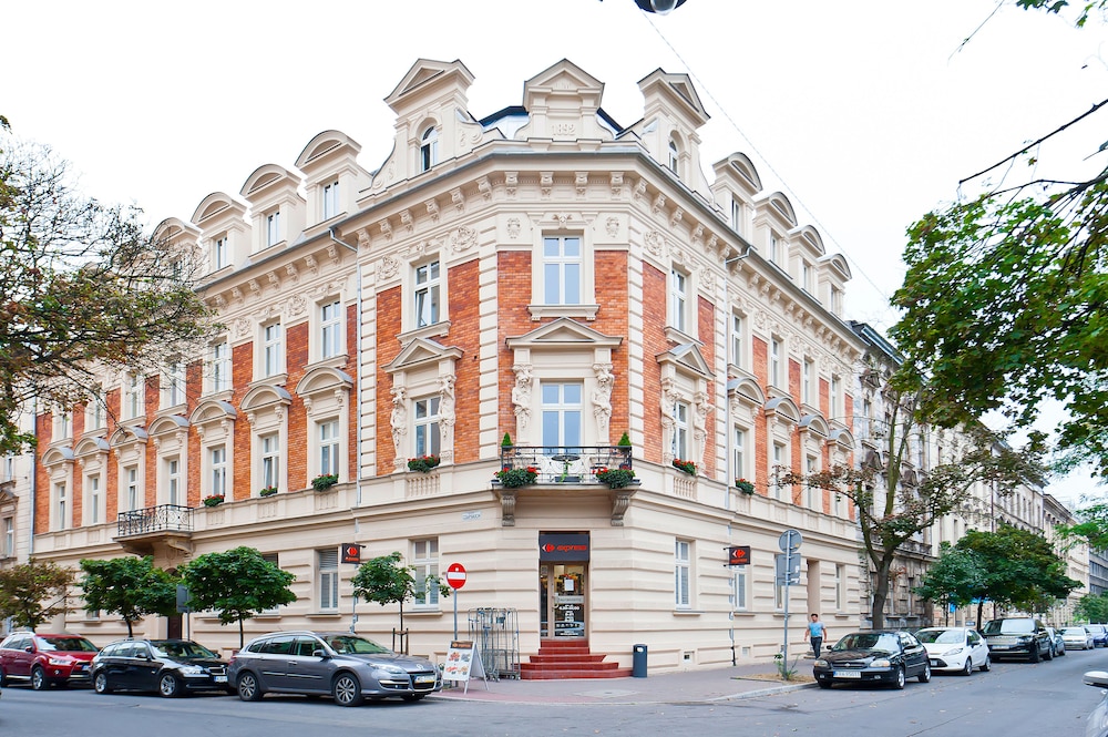 EchoDom 3 Apartments