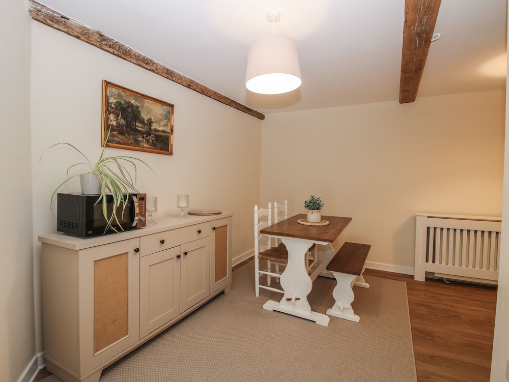 Bluebell's Cottage