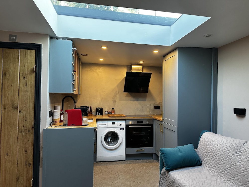 Stunning 1-bed Studio in London