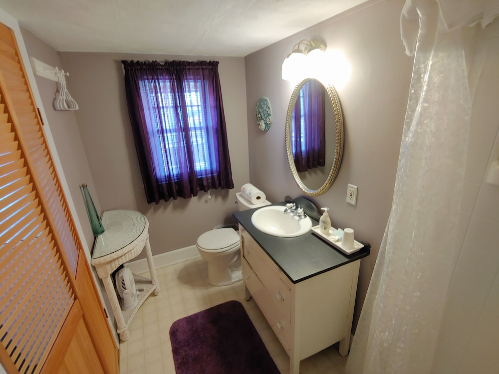 Island Guest House B&B
