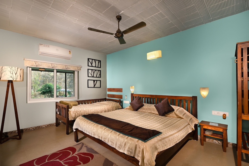 Jungle Hut Resorts