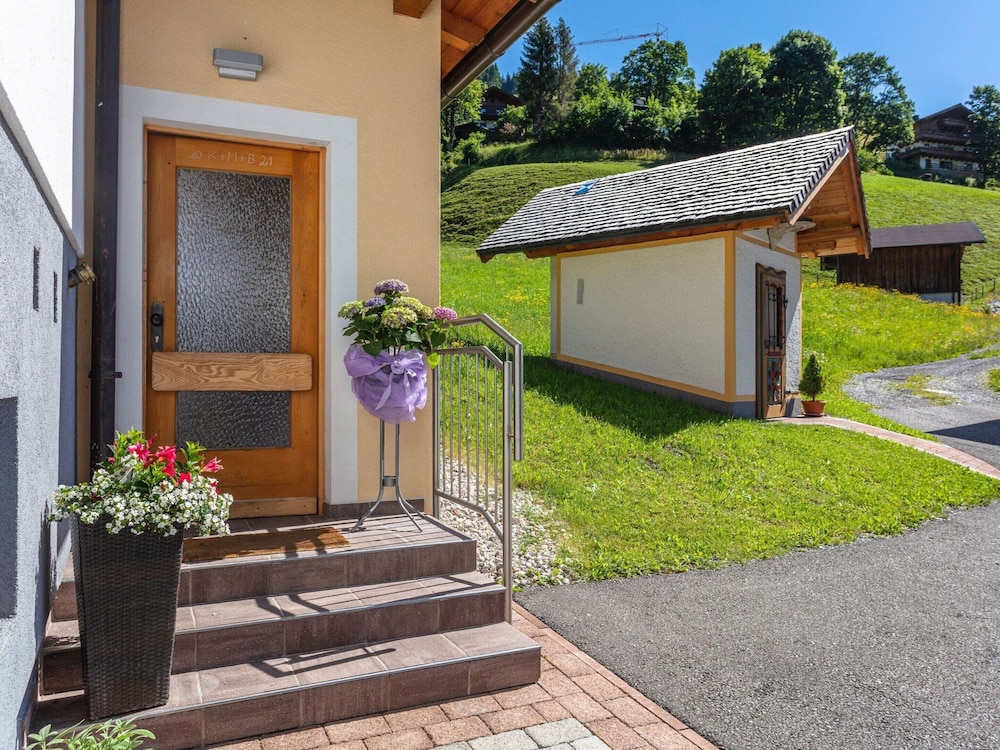 Holiday Home in Saalbach Near the Gondola Lift