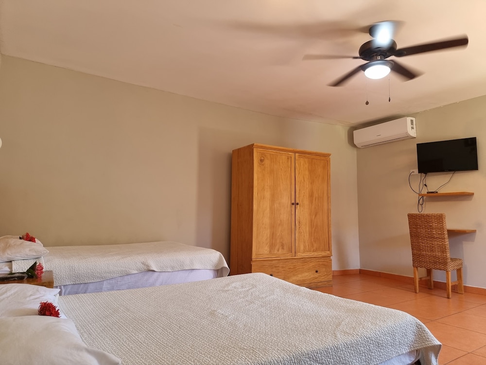 Hotel Los Mangos