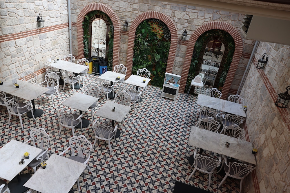 Saratoga Otel - Image 16