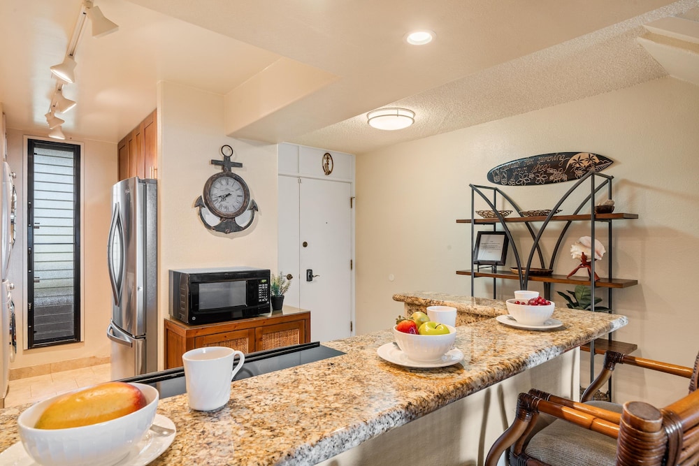Kahana Villa E609 in Lahaina