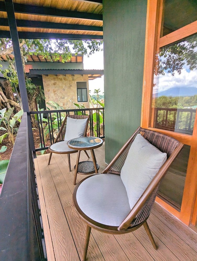 Serene Hills Arenal