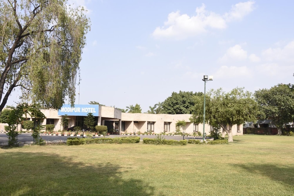 Modipur Hotel