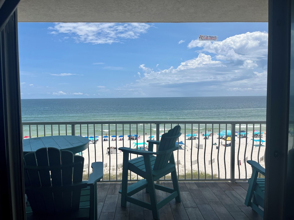 Emerald Key by Southern Vacation Rentals