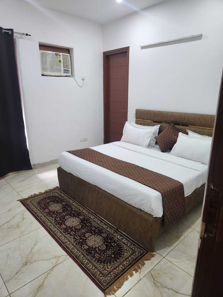 JN RESIDENCY