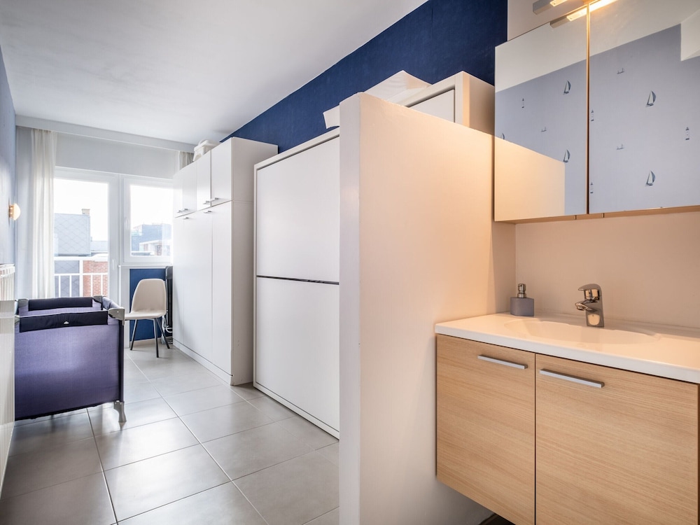 Apartment in Belgium Near St-andre Dunes