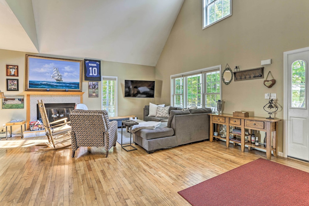 Pet-friendly Grand Pine Bush Retreat on 2 Acres! - Property Image 33