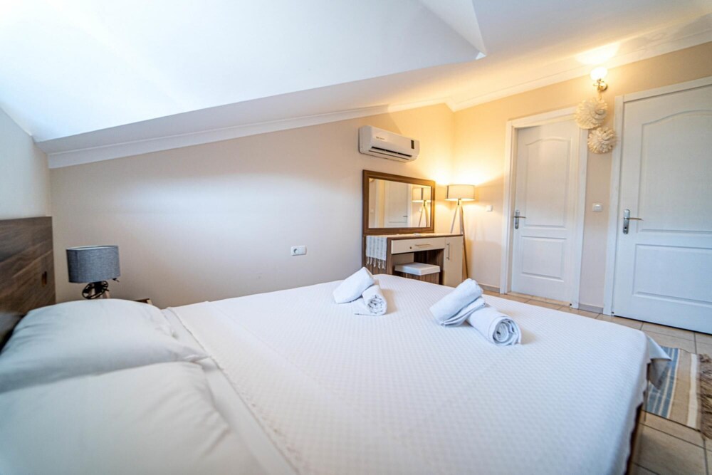 Flat With Balcony Close to Inlice Beach in Gocek view 4