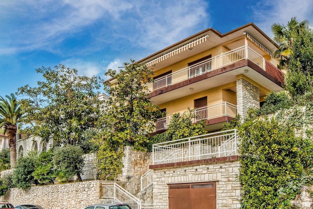 Apartments Poljak
