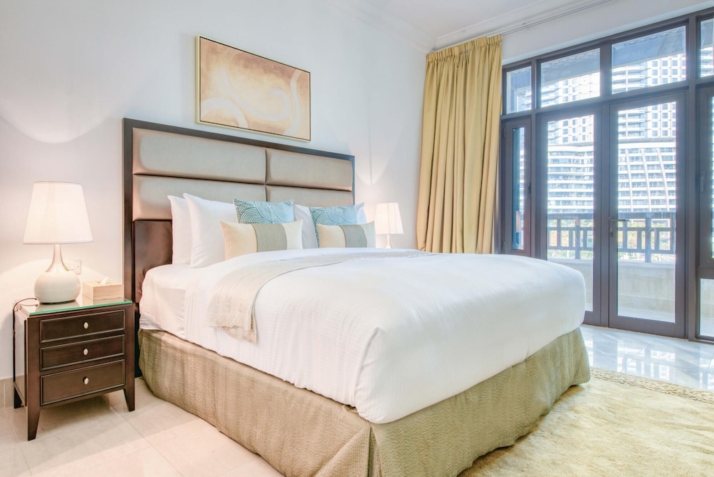 Elite Apt Connected to Dubai Mall Burj Khalifa