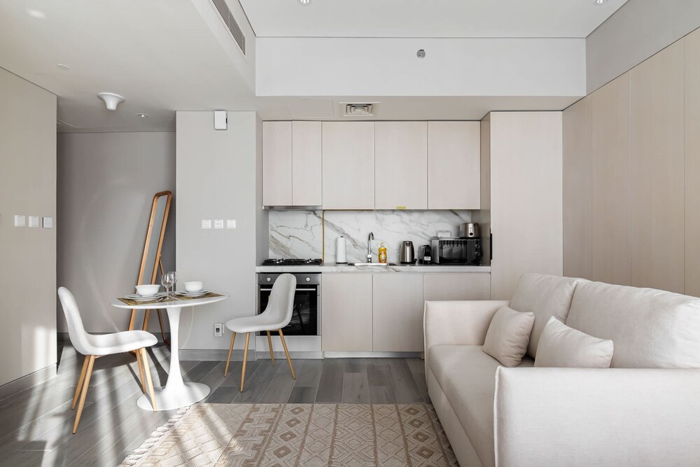 Luxurious Studio Condor Marina