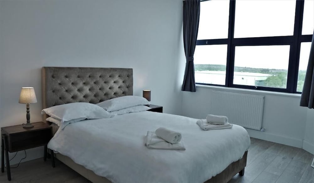Sapphire House Apartments view 5