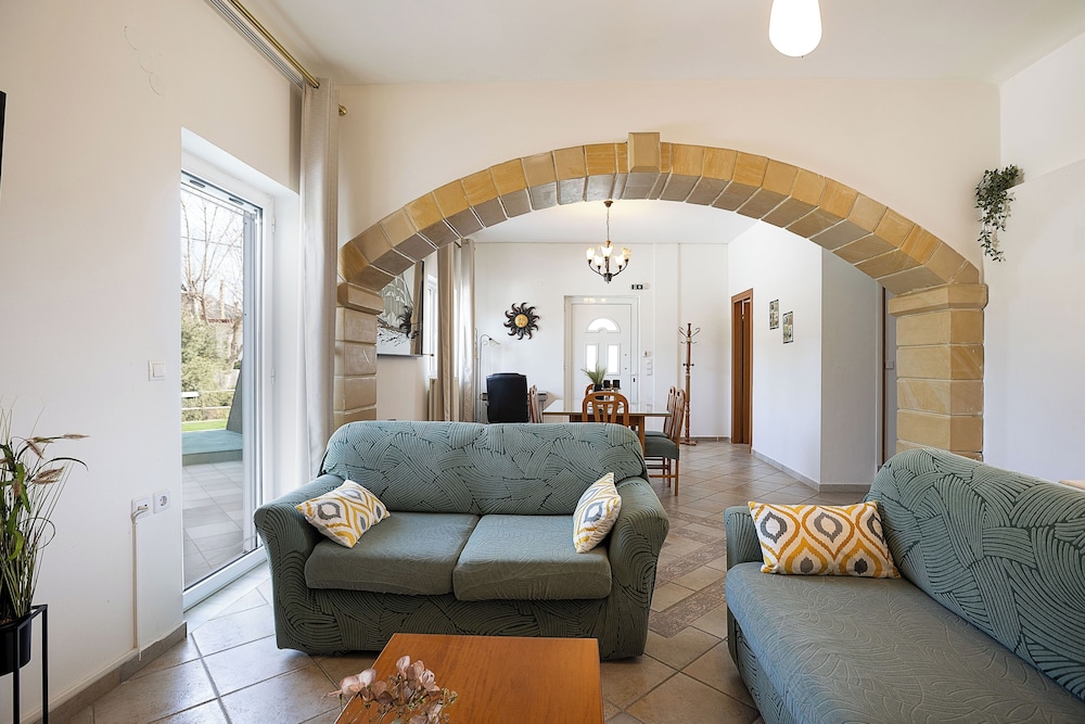 Villa Kounoupas