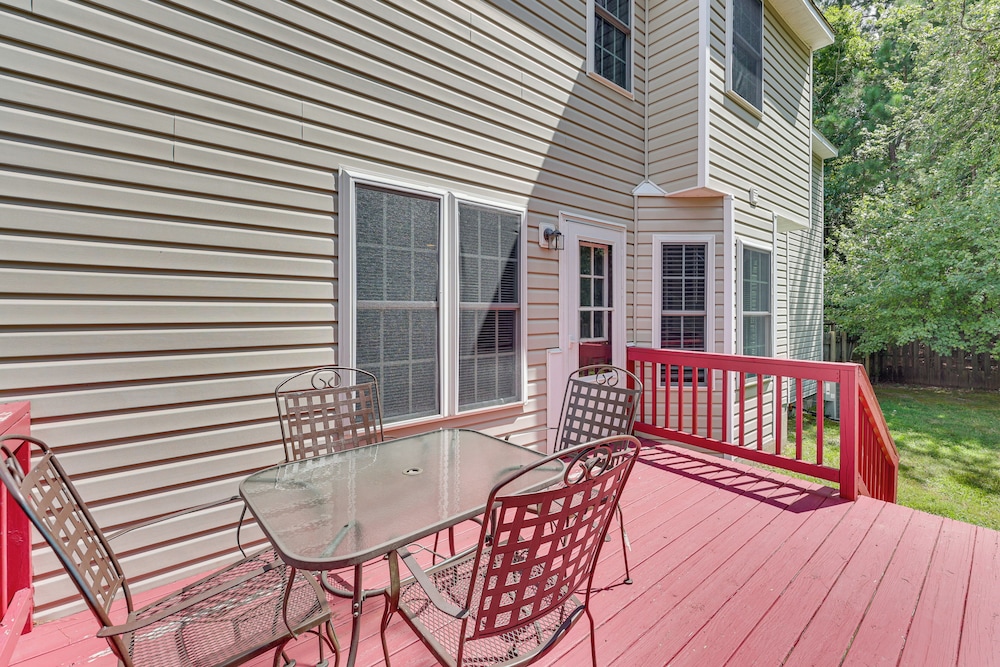 Classic Colonial Home w/ Private Yard in Richmond!