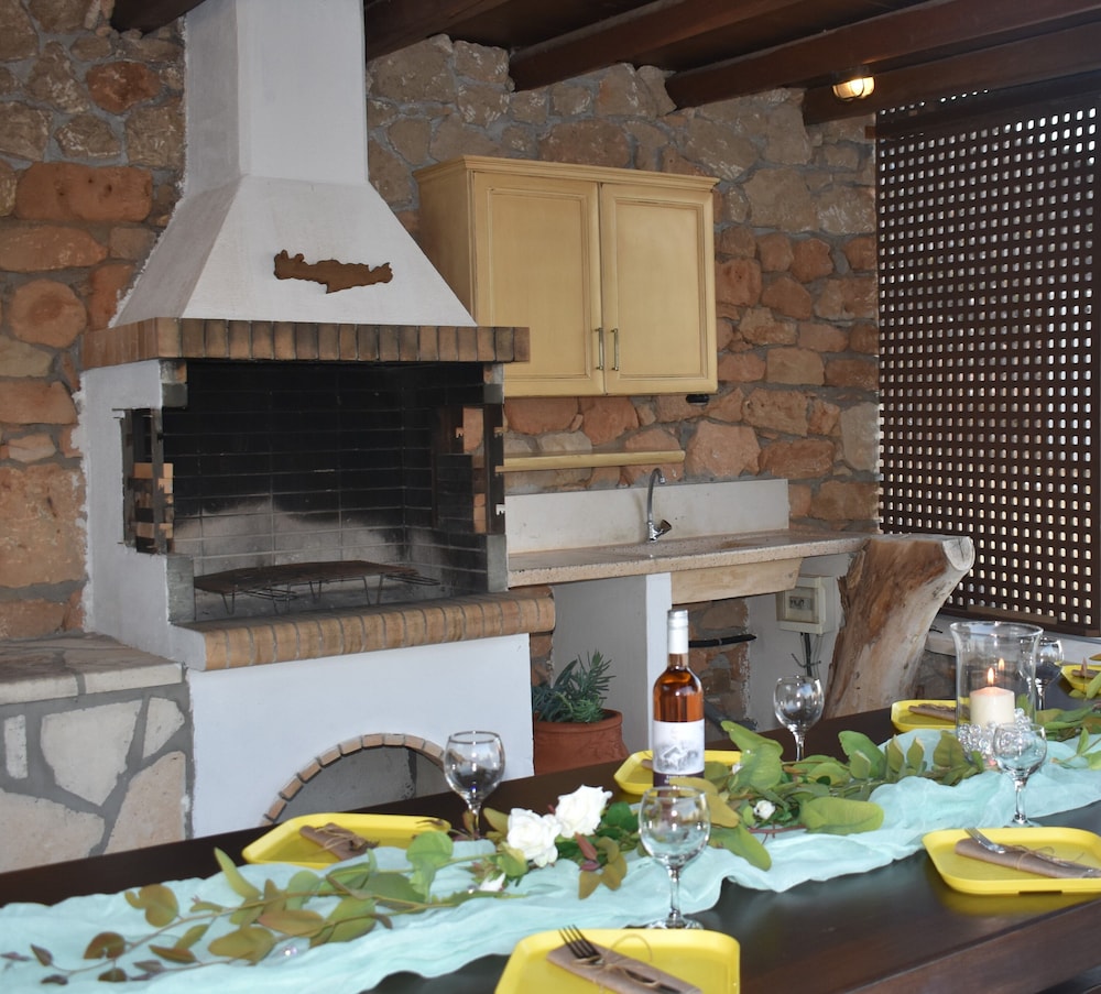 Asteras Apartments