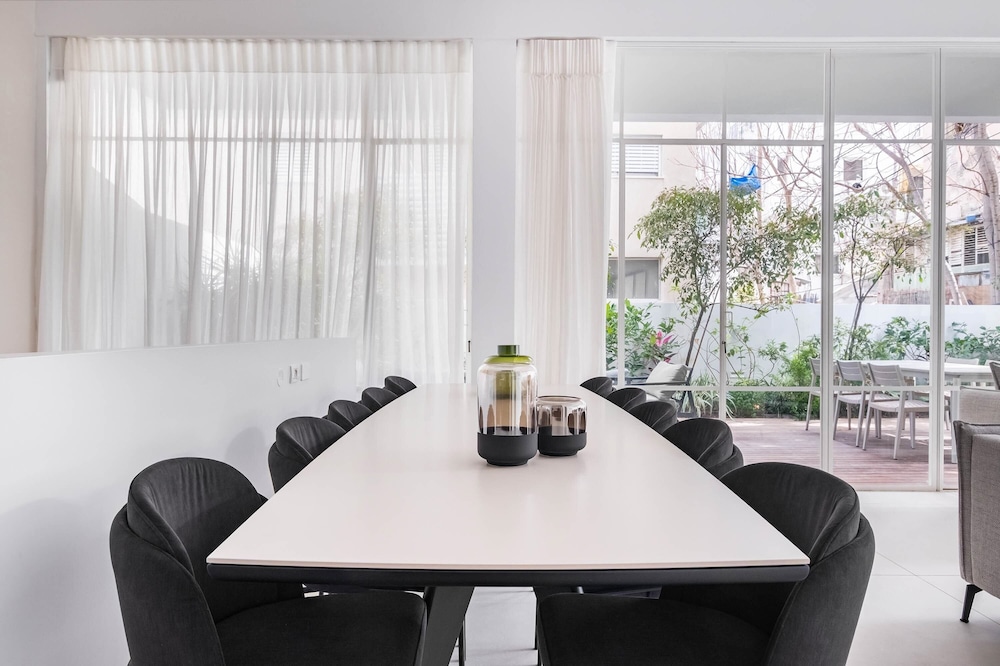 KG4 LUX Apartments