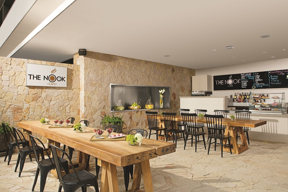 Los Cabos Vacations - Breathless Cabo San Lucas - Adults Only - All Inclusive - Property Image 15