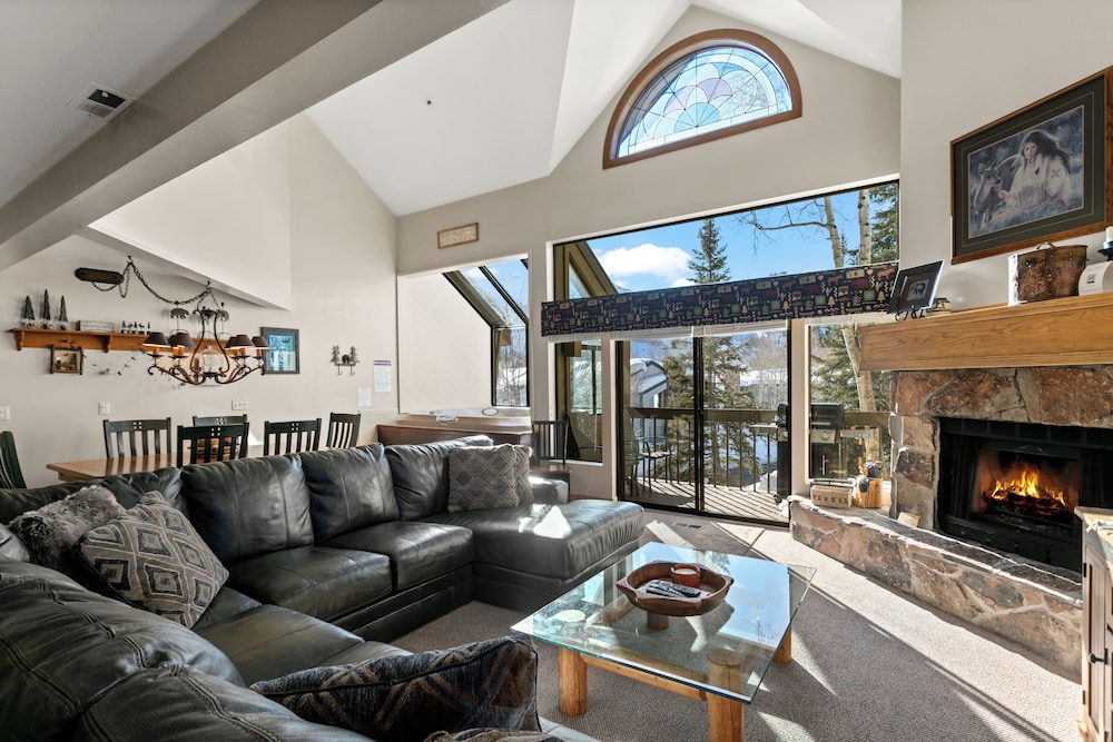 Queen Esther at Deer Valley Resort - Four Bedroom Condo with Hot Tub #2447 4 Condo