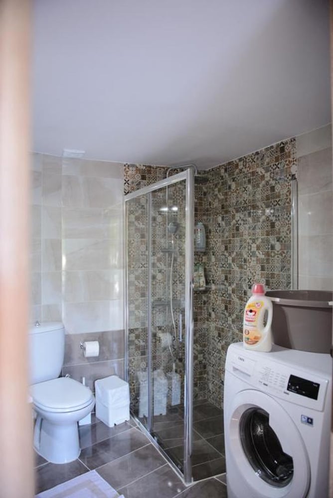 Alimos Modern Retreat Near the Beach