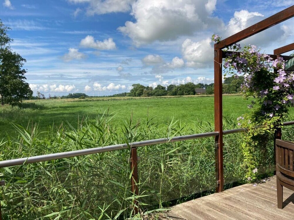 Apartment in Castelletto di Brenzone