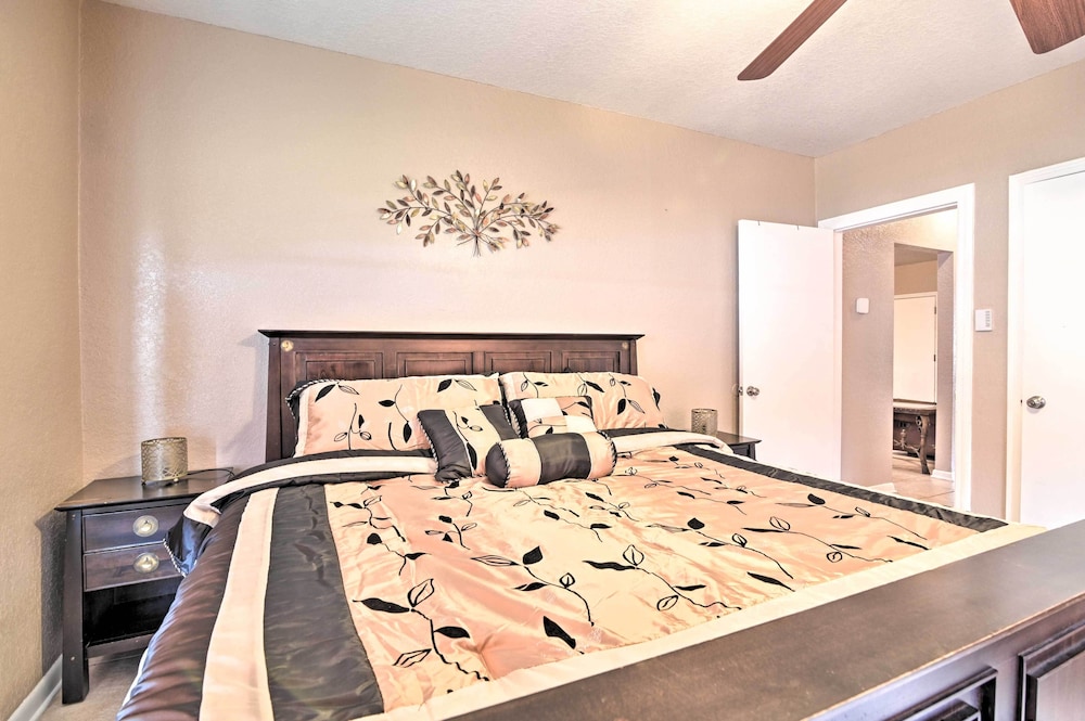 Pet-friendly Auburndale House w/ Lake Views! view 4