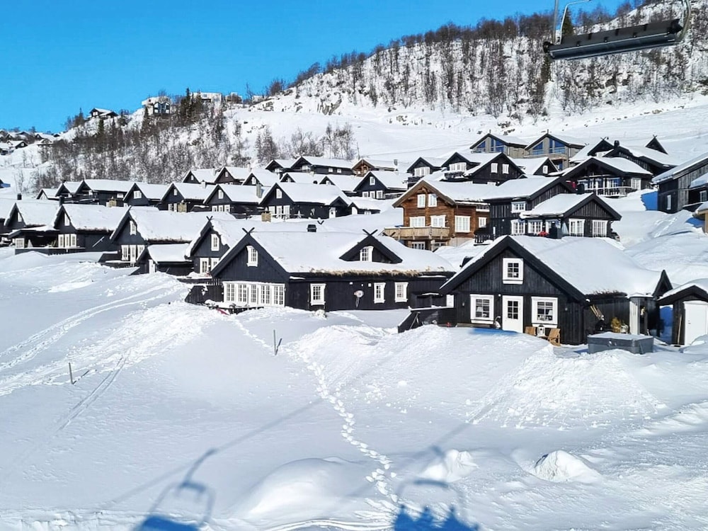 9 Person Holiday Home in Rauland