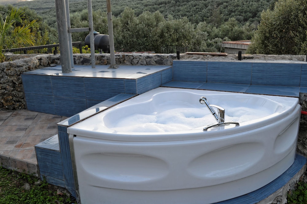 Villa Olive Tree