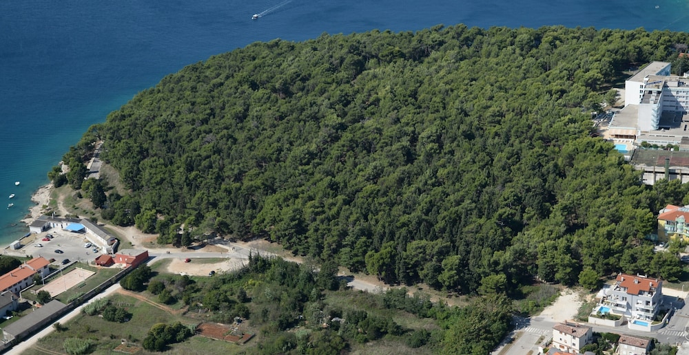 Villa Lumare view 5