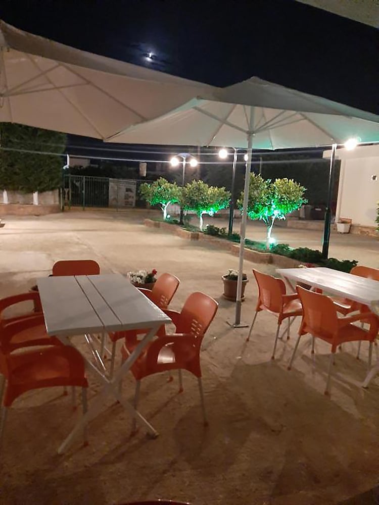 Villa Shehu