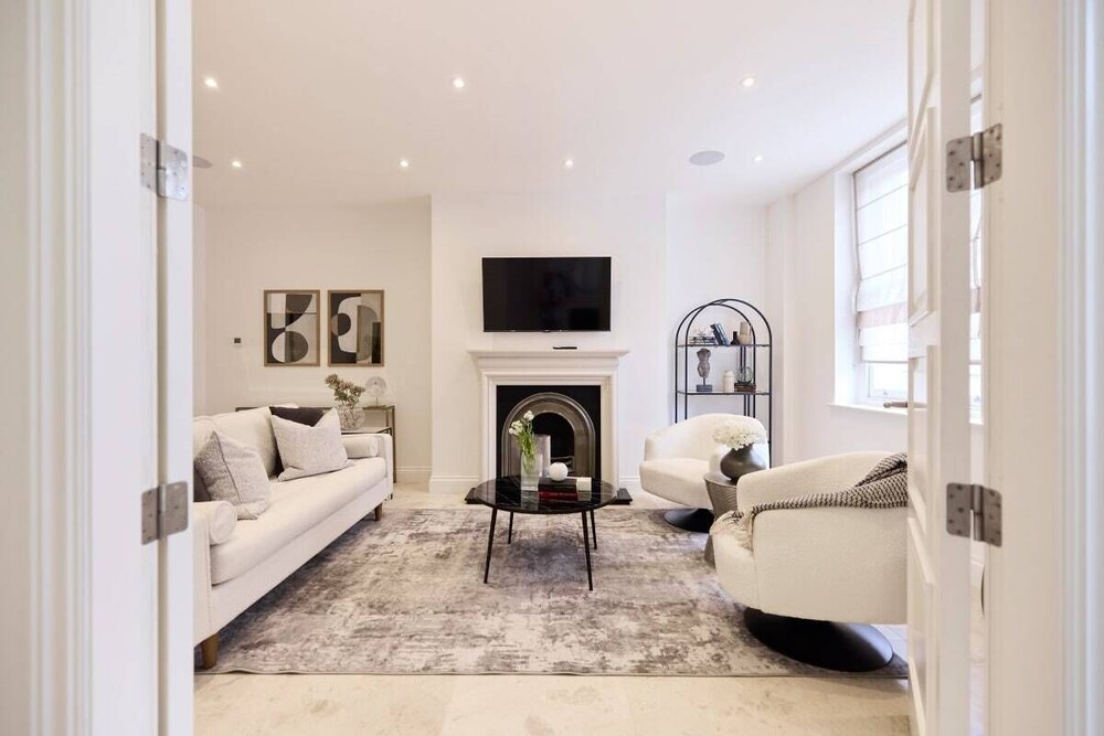 The Camden Park Place - Lovely 4bdr Flat With Garden