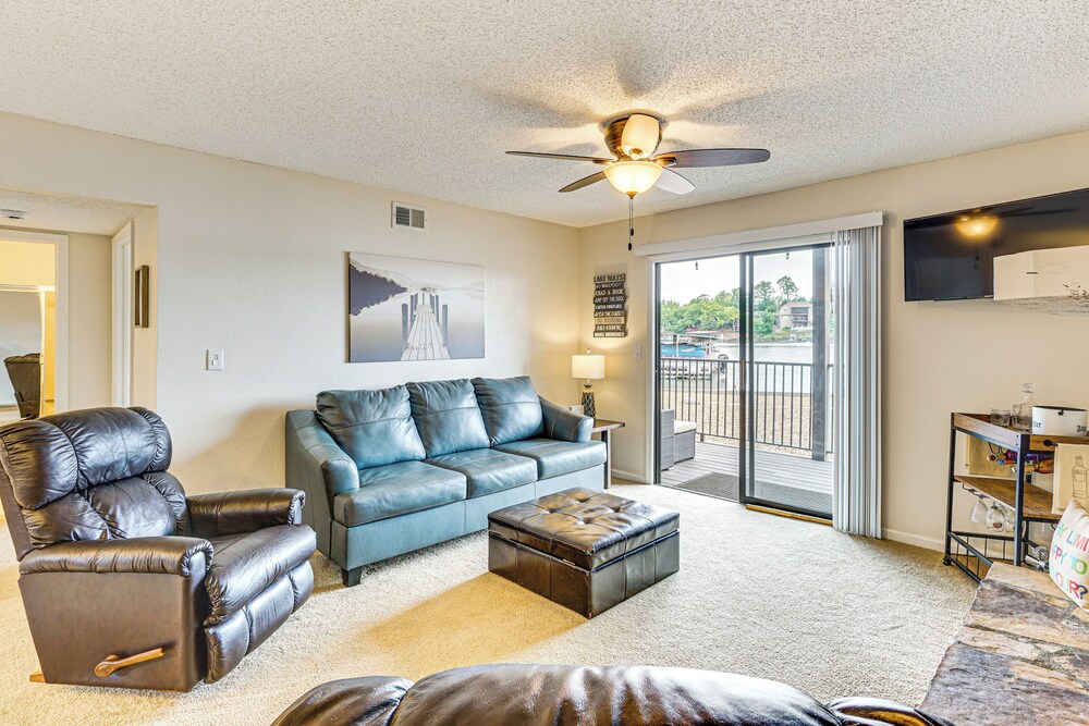Lakefront Osage Beach Condo: Main Channel View!
