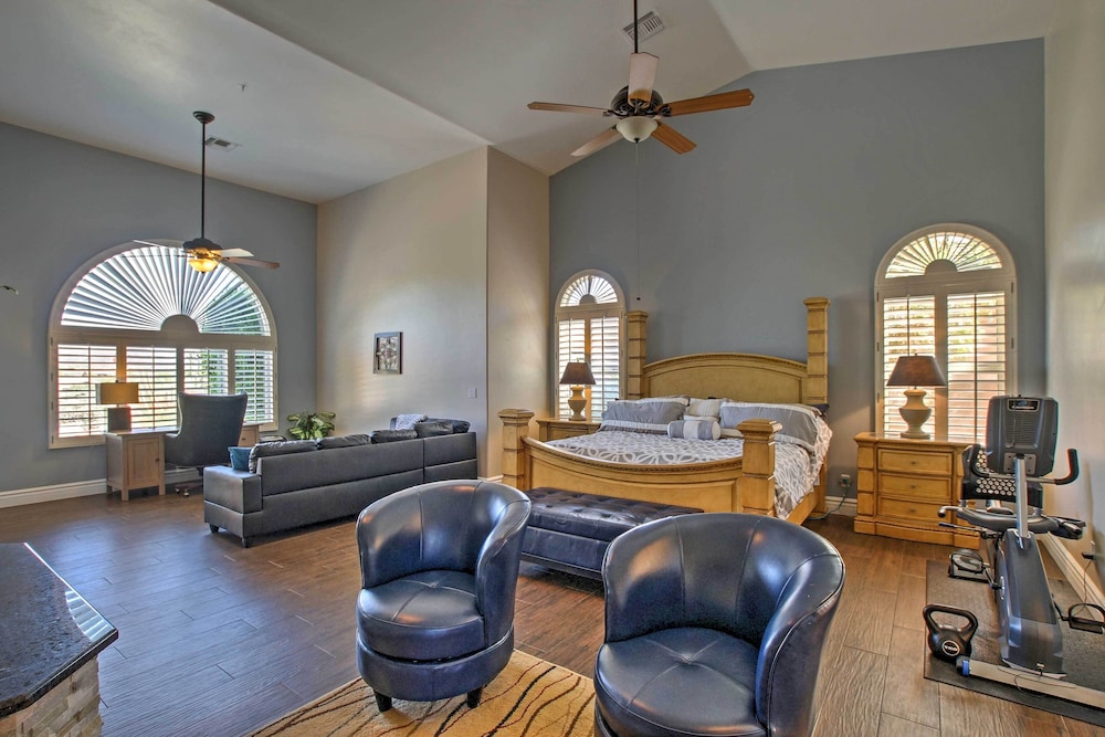 Luxe Scottsdale Home w/ Pool & Mountain Views!
