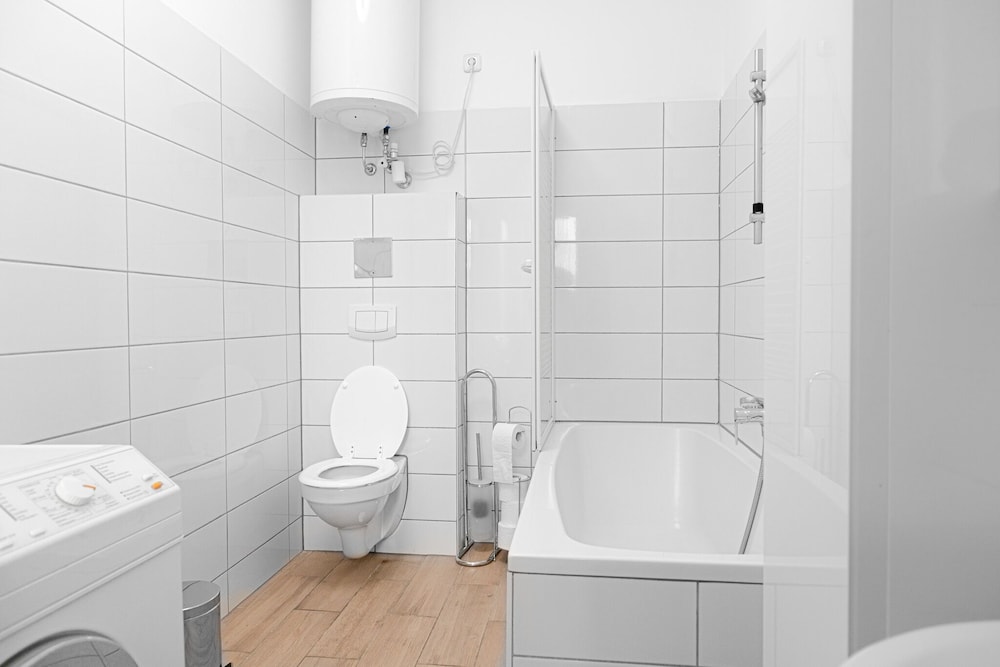 Relaxing 2BR shared Apt. U3 Enkplatz